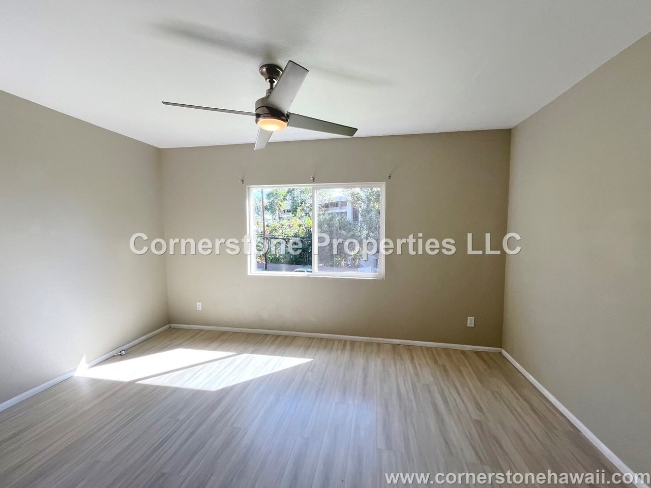 807PIK* - Photo 7 of 17