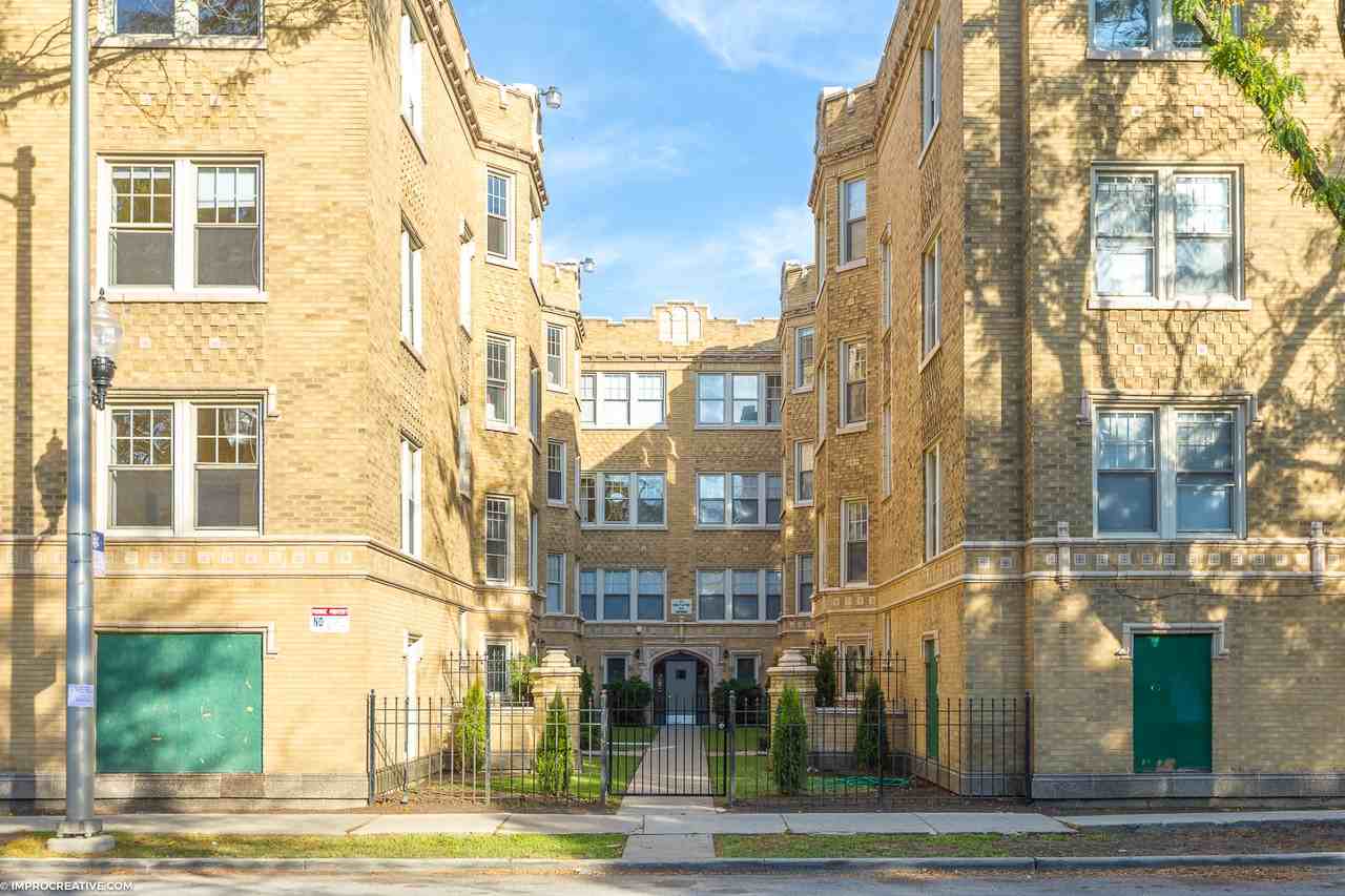 West Suburban Apartments,LLC - Photo 3 of 6