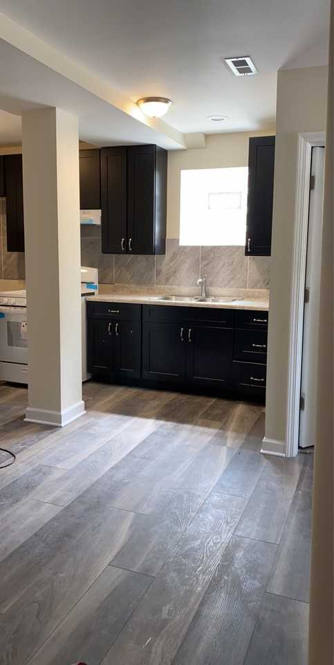 West Suburban Apartments,LLC - Photo 4 of 6