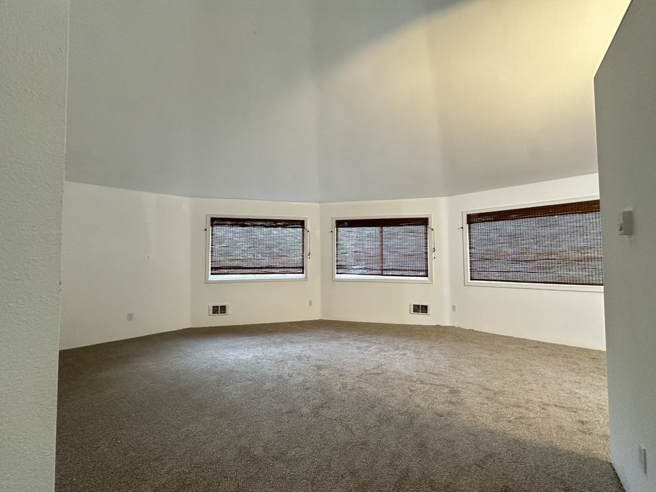 467 Quinault Ave Se #1 - Photo 2 of 11