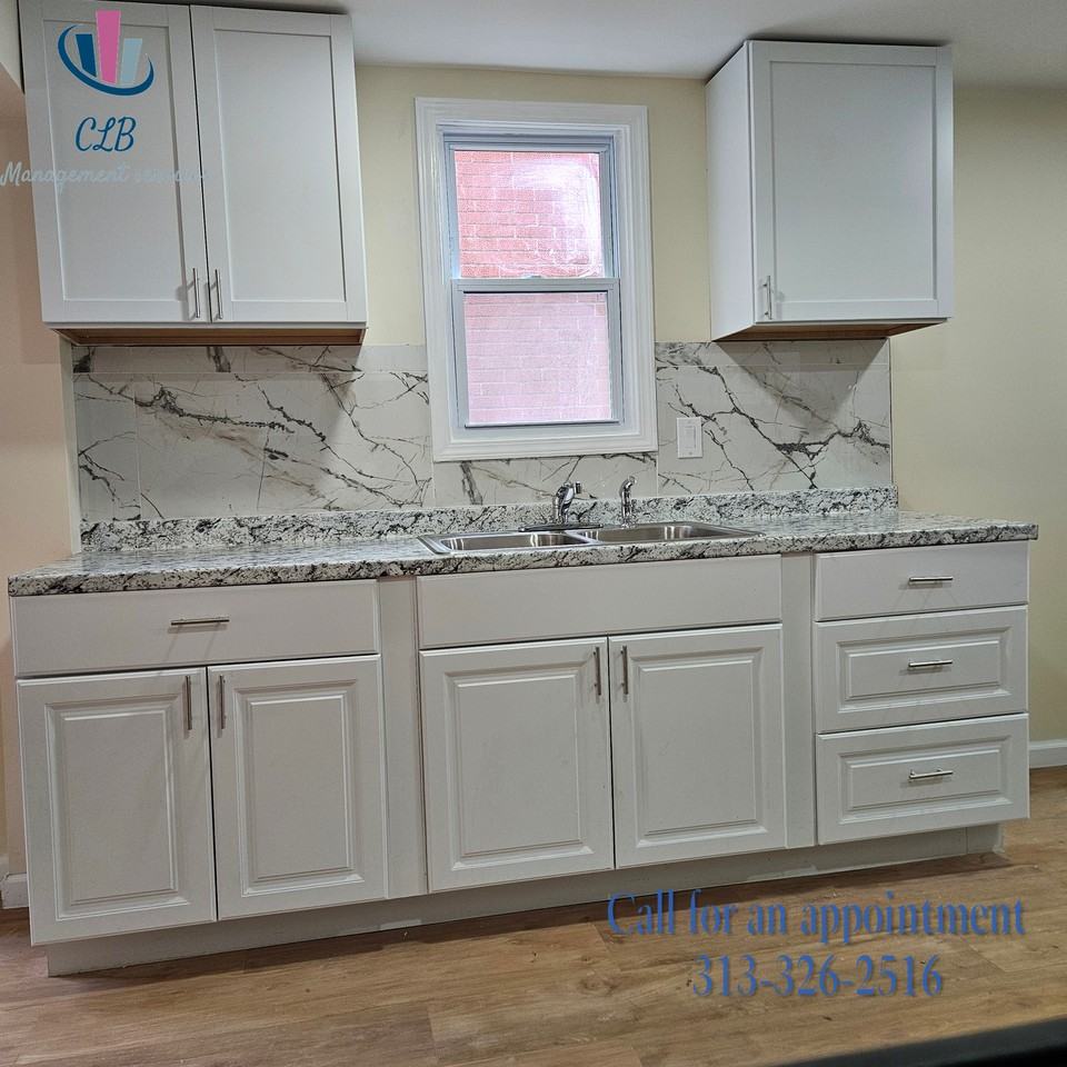 7247 Middlesex St #1 - Photo 3 of 16