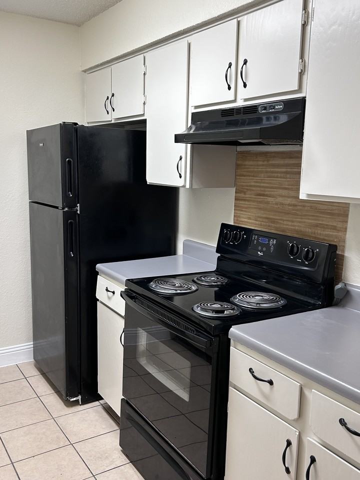 607 McQueary Street - Photo 5 of 10