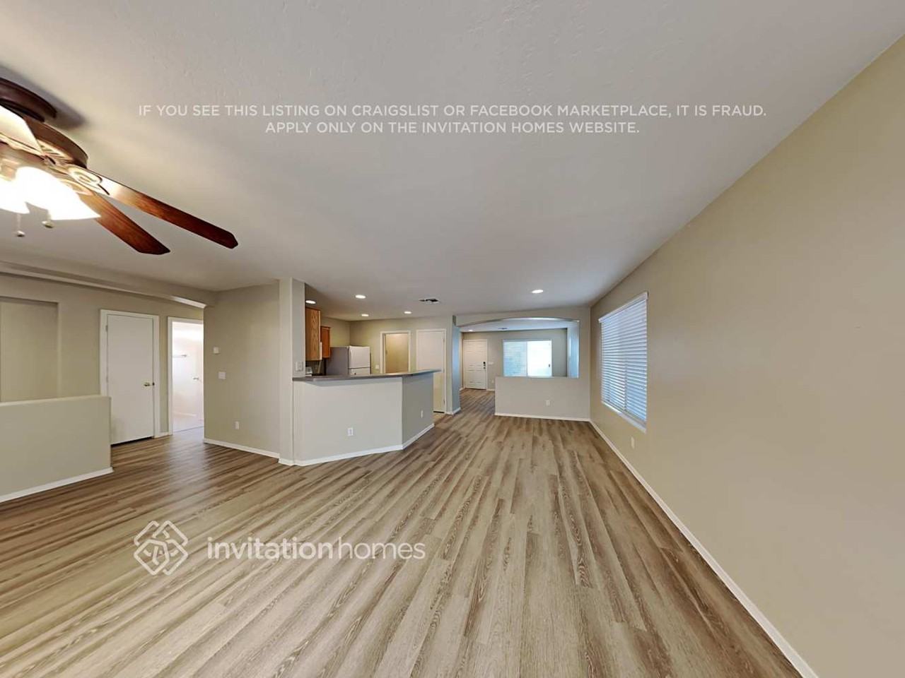 10780 W Roanoke Ave - Photo 5 of 18