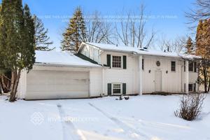 featured image of 124 Oakwood Rd