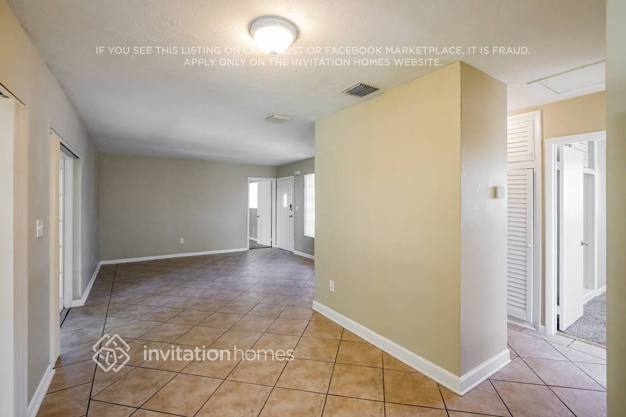 18014 Nw 78th Pl - Photo 6 of 17