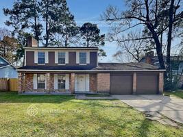 featured image of 2022 Oak Shores Dr