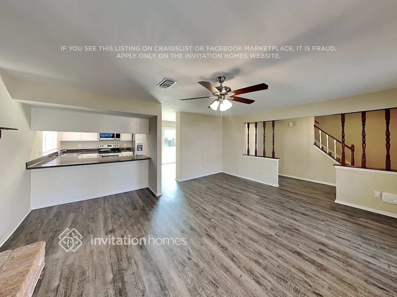 2022 Oak Shores Dr - Photo 4 of 19