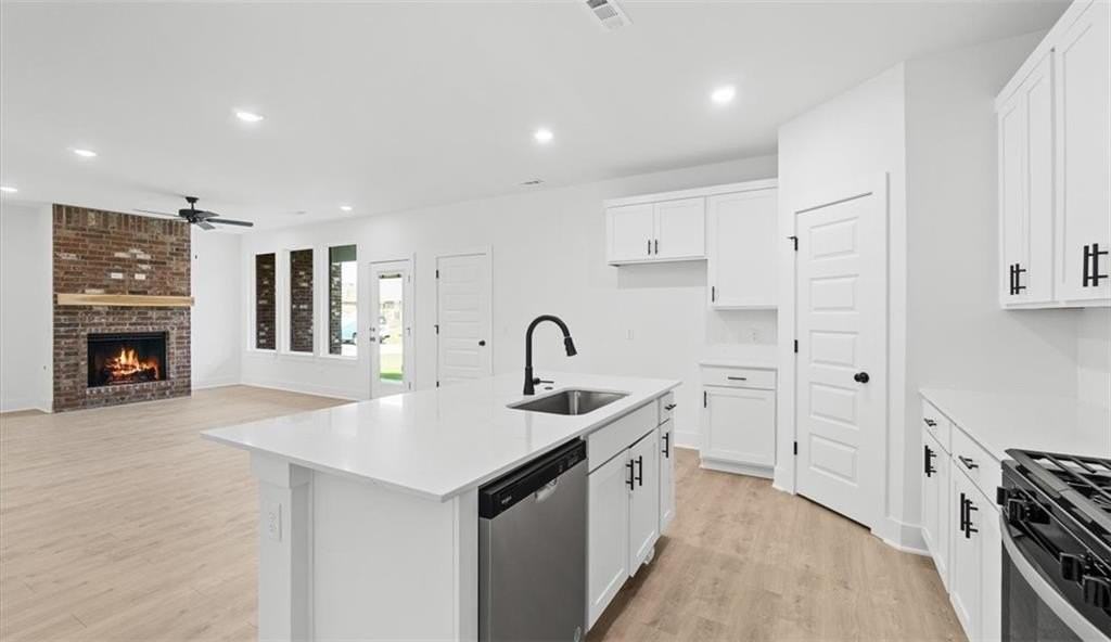 4856 W Aurora St - Photo 3 of 21