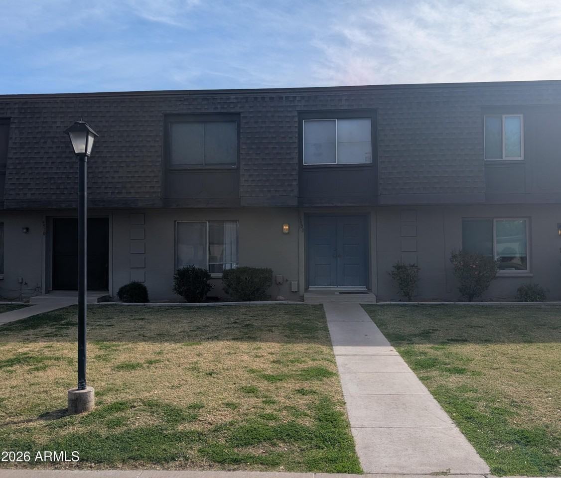 5000 S Alder Dr - Photo 2 of 2