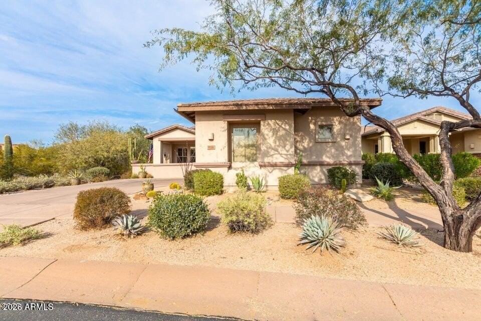 9154 E Mohawk Ln - Photo 3 of 50