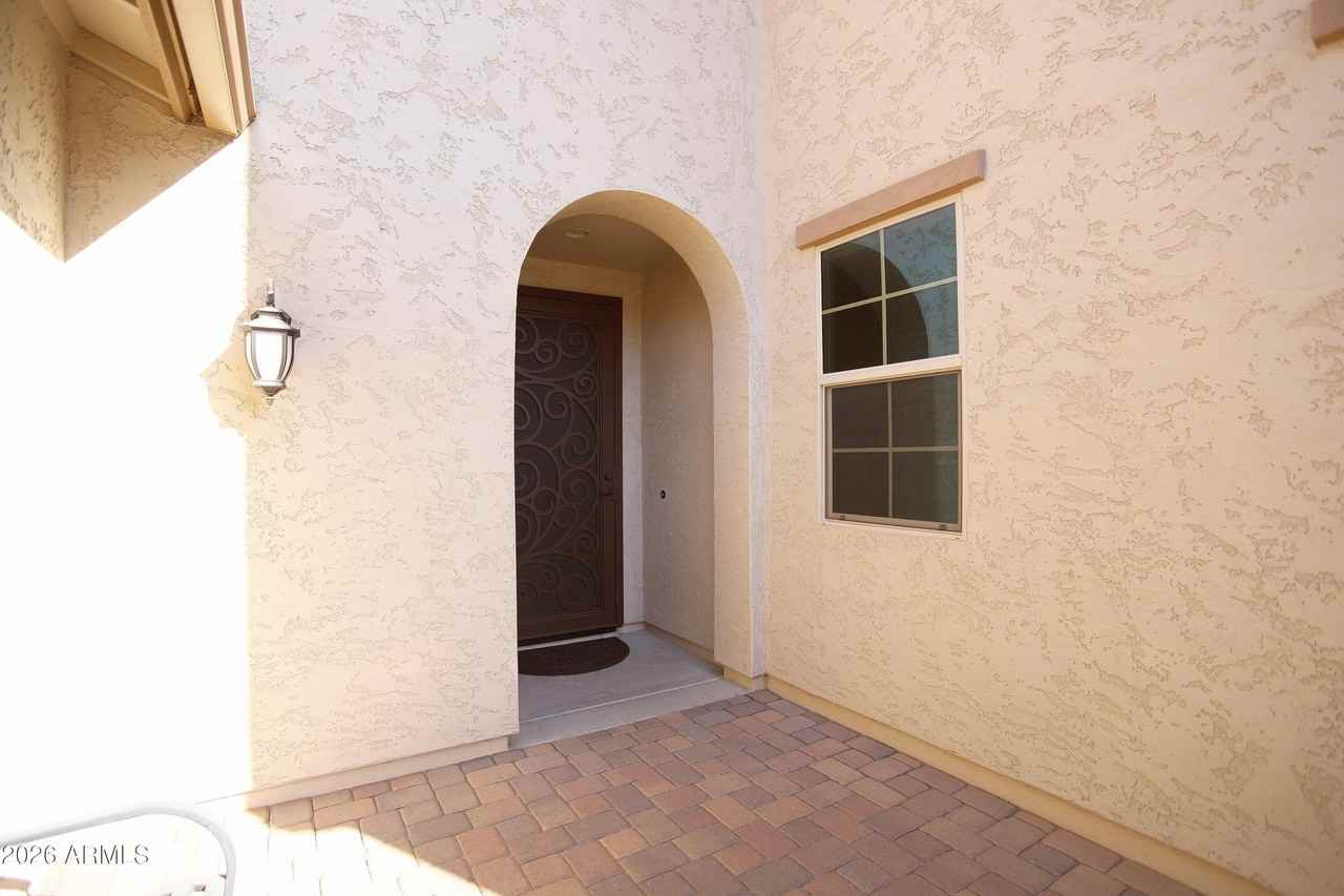 114 E Prescott Dr - Photo 7 of 50