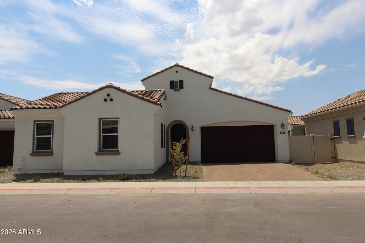 3831 E Rainbow Dr - Photo 4 of 50