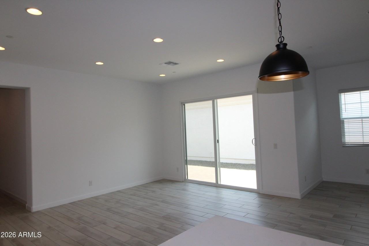 3831 E Rainbow Dr - Photo 7 of 50