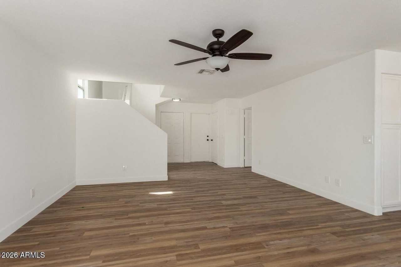 12626 W Paradise Dr - Photo 2 of 20