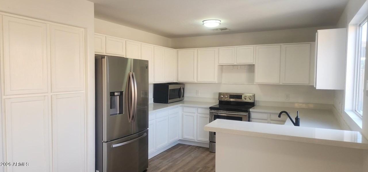 12626 W Paradise Dr - Photo 4 of 20