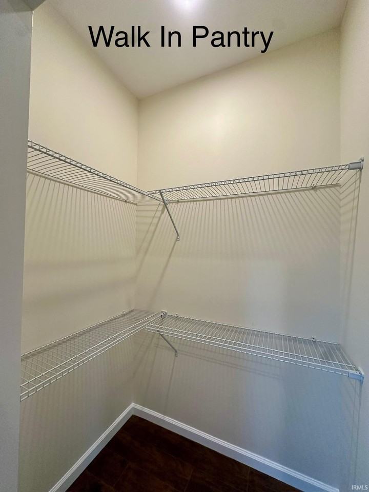 2115 G St - Photo 3 of 11