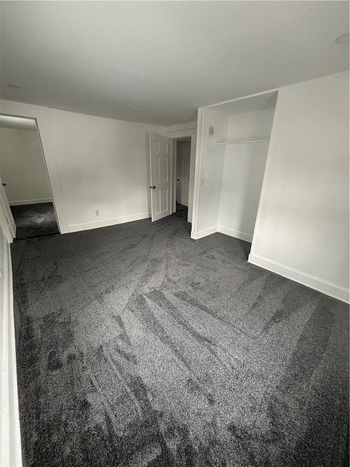 420 W 5th St Unit A - Photo 4 of 5