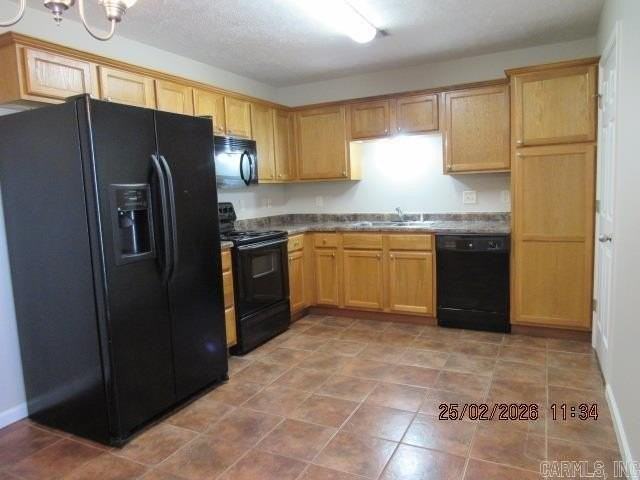 1800 Arden Ln - Photo 7 of 20