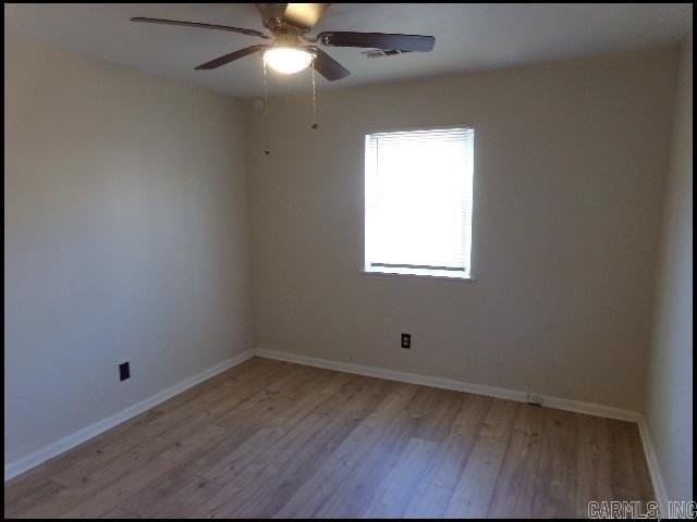 1320 Adams St - Photo 5 of 11