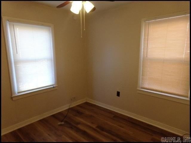 1320 Adams St - Photo 7 of 11