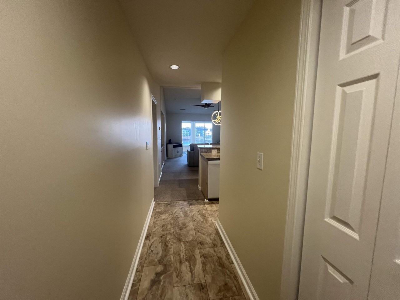 4622 Greenbriar Dr - Photo 2 of 20