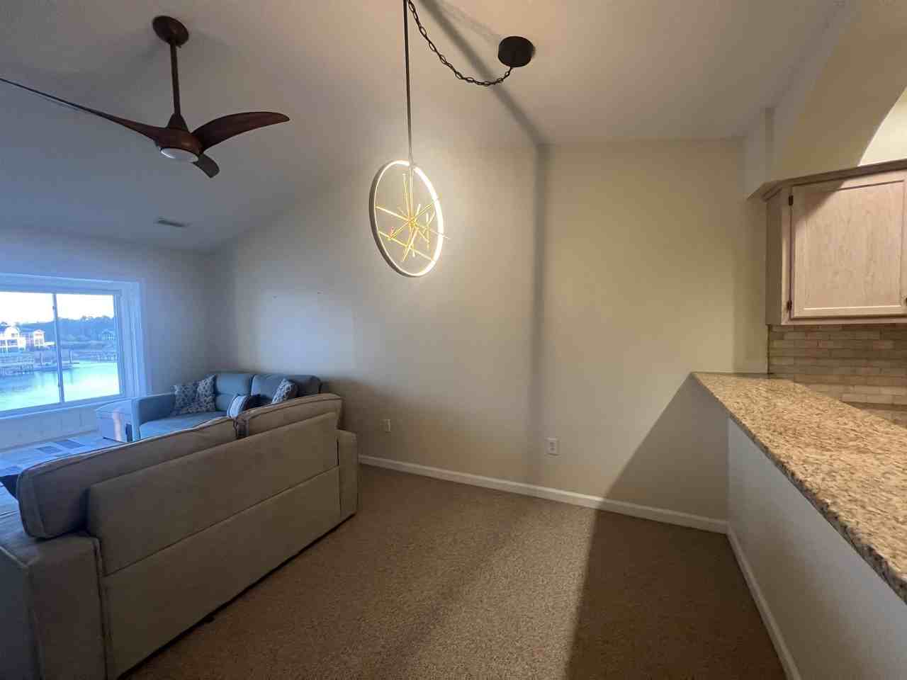 4622 Greenbriar Dr - Photo 3 of 20