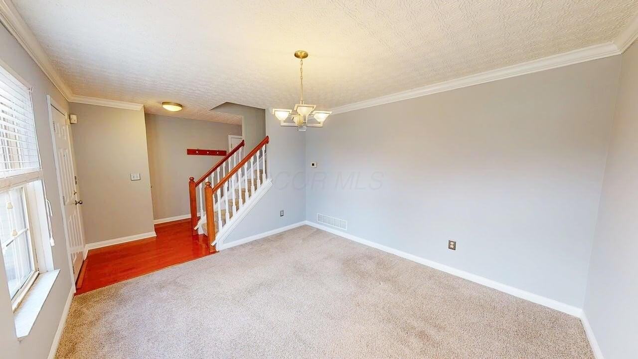 5854 Haddingtonshire Ln - Photo 3 of 37