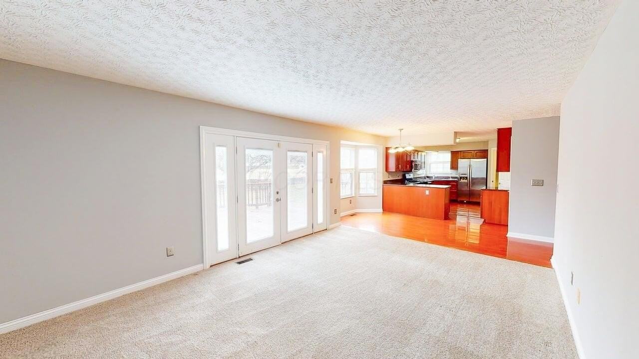 5854 Haddingtonshire Ln - Photo 6 of 37