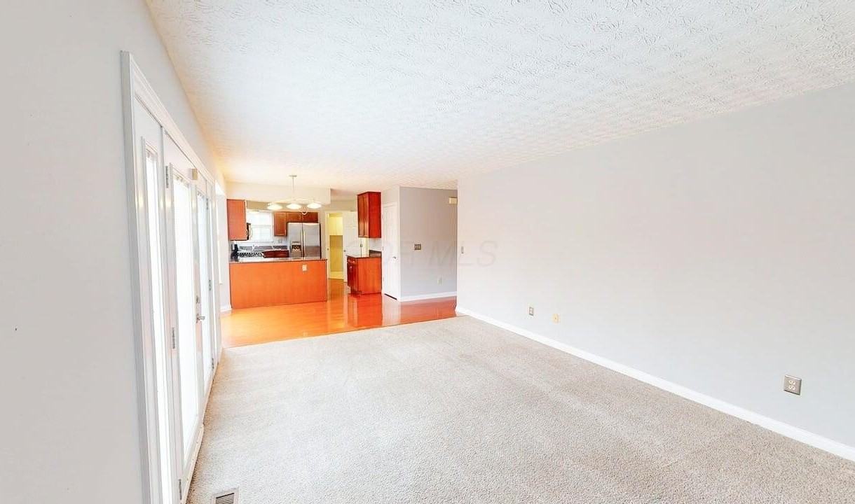 5854 Haddingtonshire Ln - Photo 7 of 37