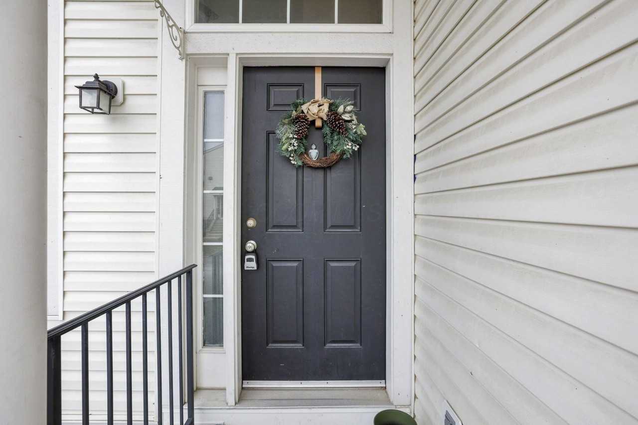 8277 Deering Oaks Dr Unit 8277 - Photo 2 of 44