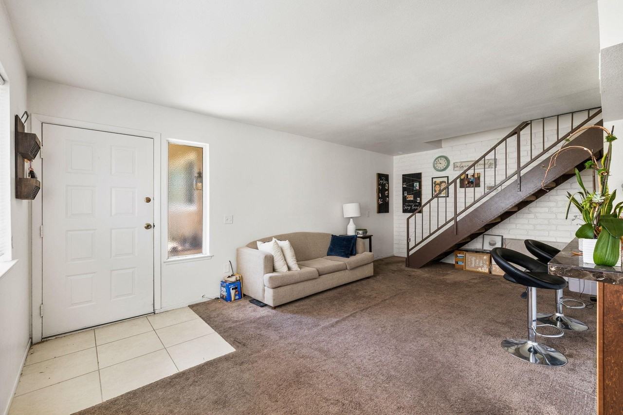 72632 Raven Rd Unit 2 - Photo 3 of 30