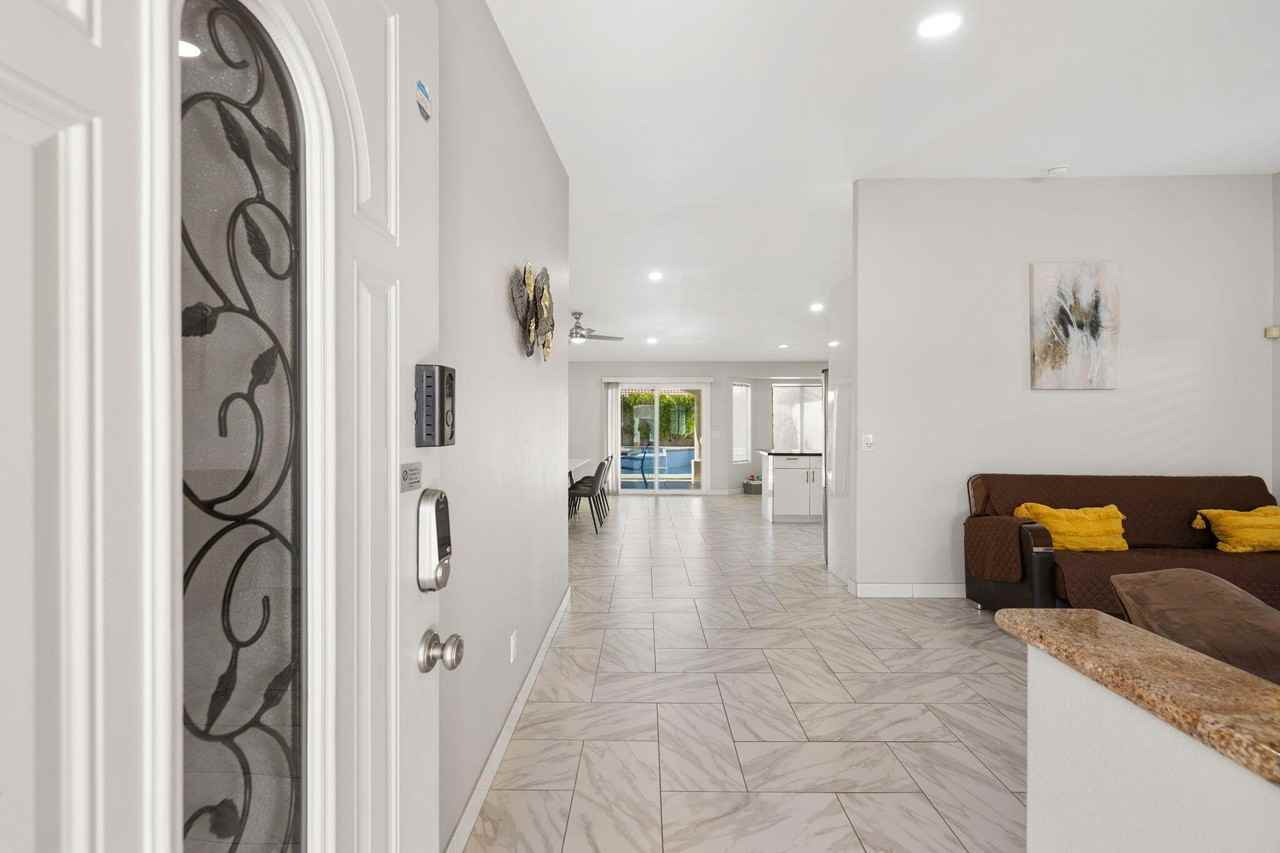 31115 Whispering Palms Trl - Photo 6 of 37