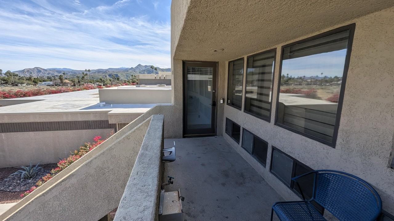 425 Bradshaw Ln Unit 63 - Photo 3 of 24