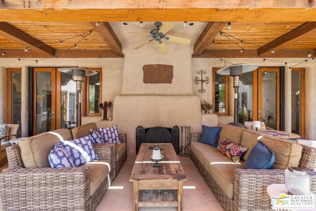 72689 Beavertail St - Photo 3 of 50