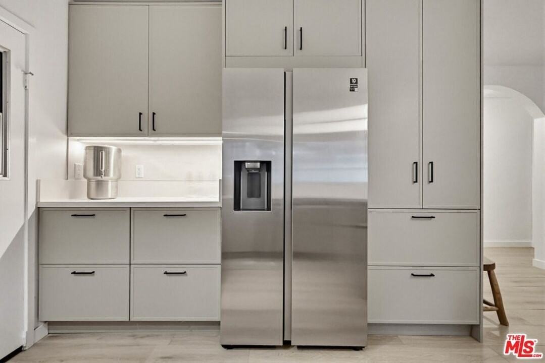 3540 Division St - Photo 7 of 27