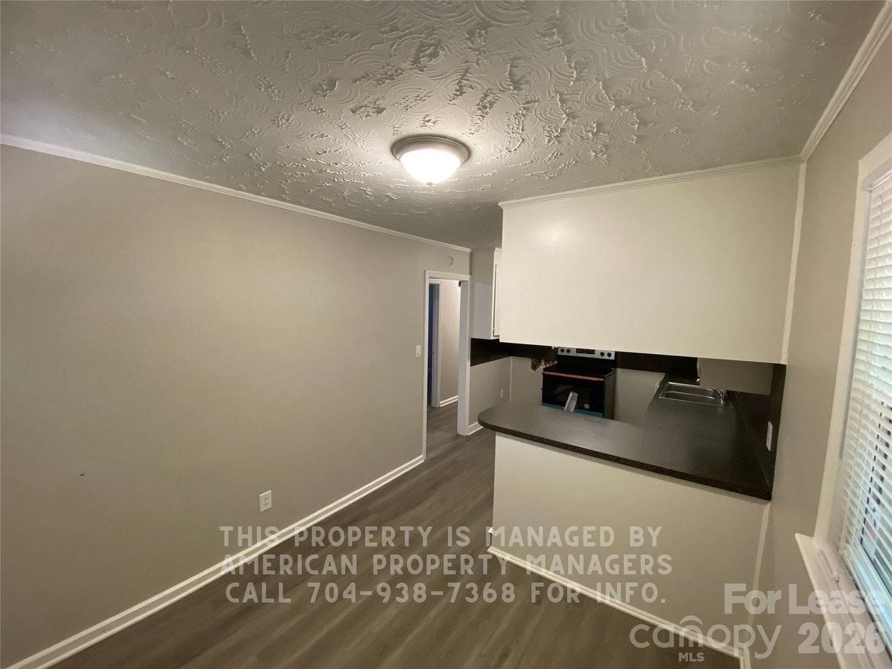 501 Rosemont Ave - Photo 4 of 9