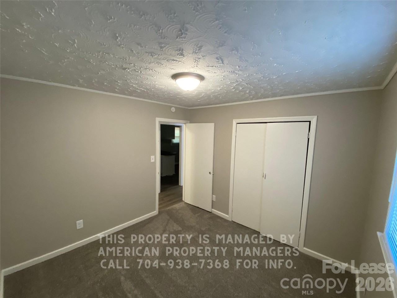 501 Rosemont Ave - Photo 7 of 9