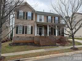 featured image of 15622 Troubadour Ln