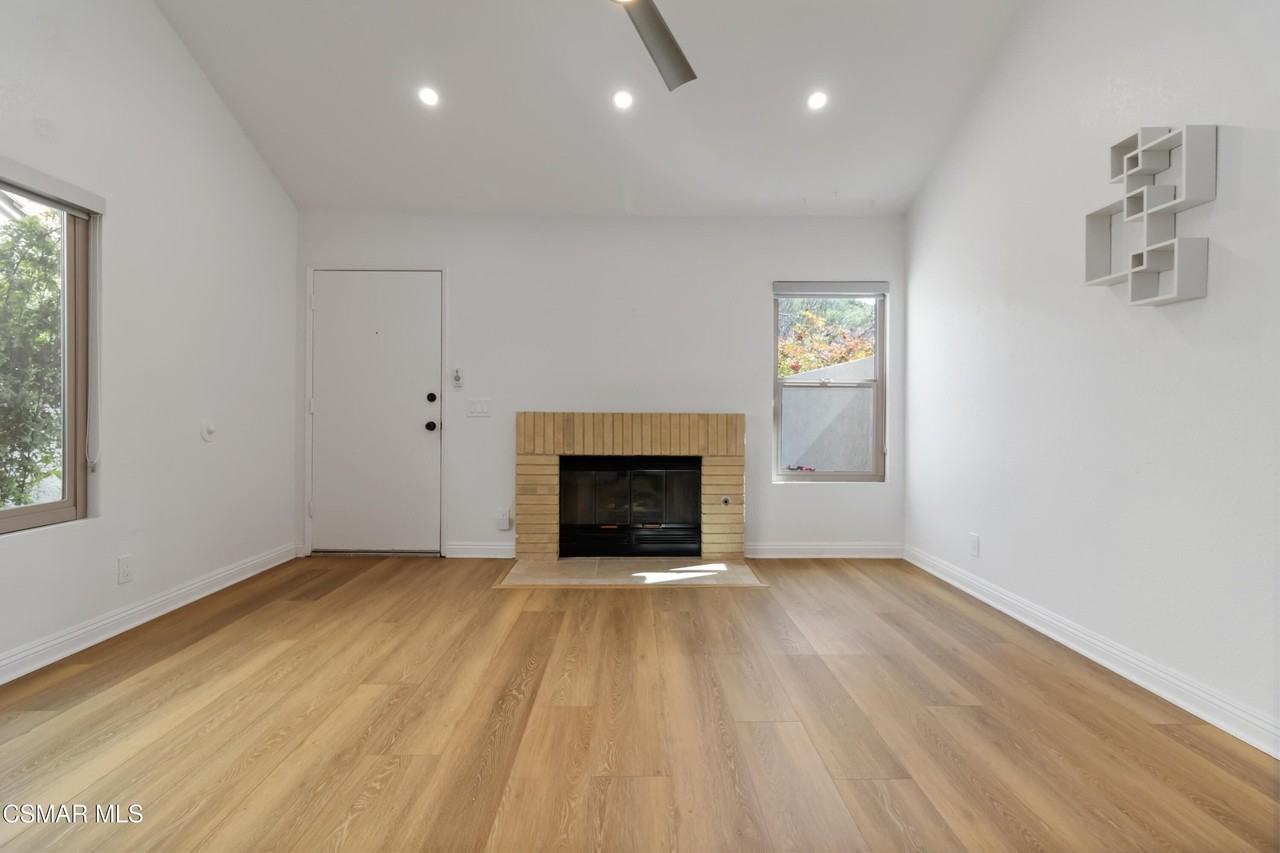 646 Via Colinas - Photo 7 of 42