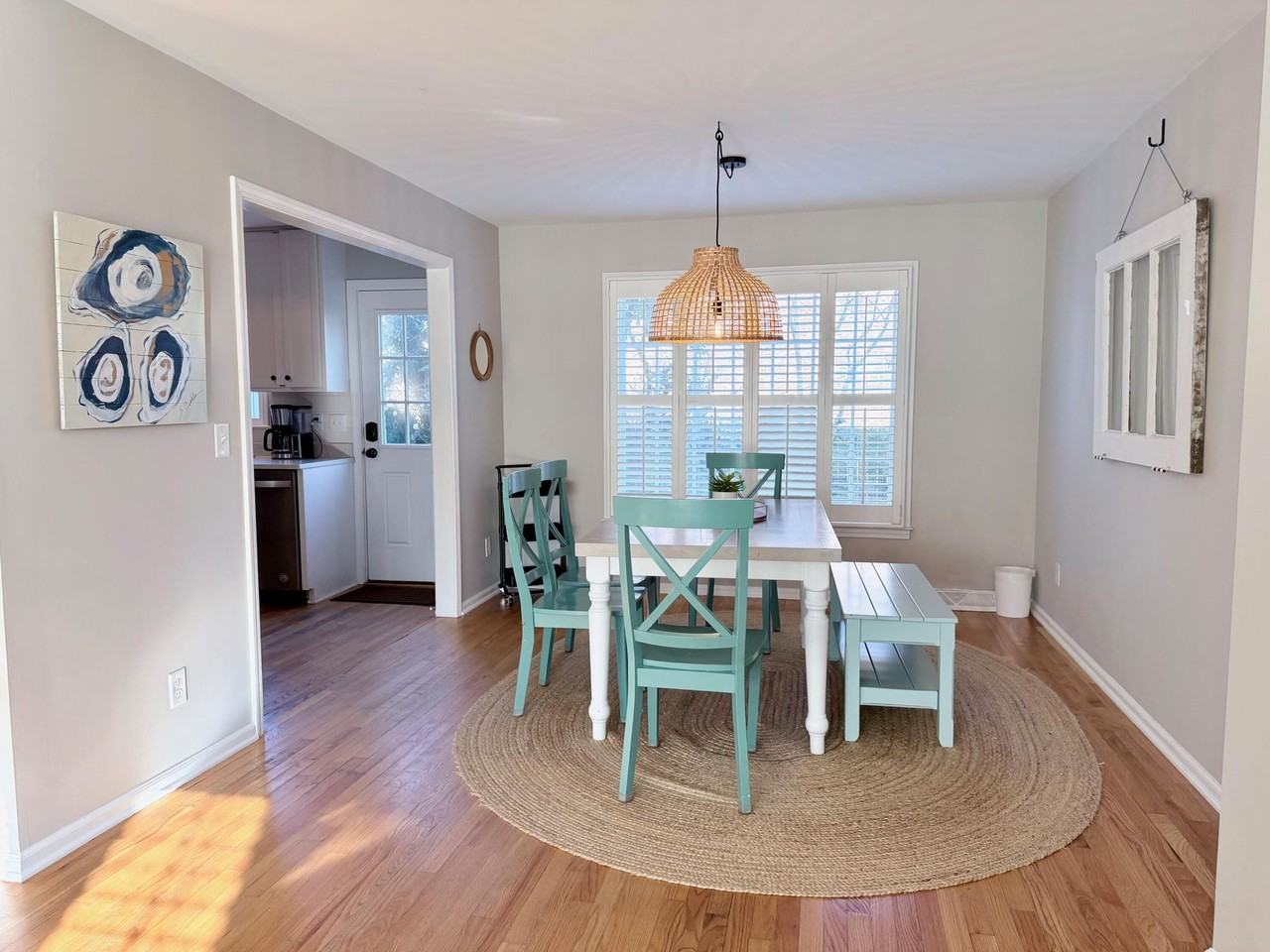 958 Cottingham Dr - Photo 6 of 29