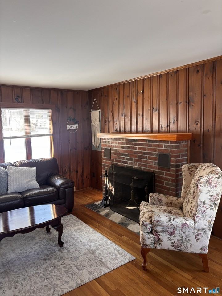 34 Brightwater Rd - Photo 5 of 16