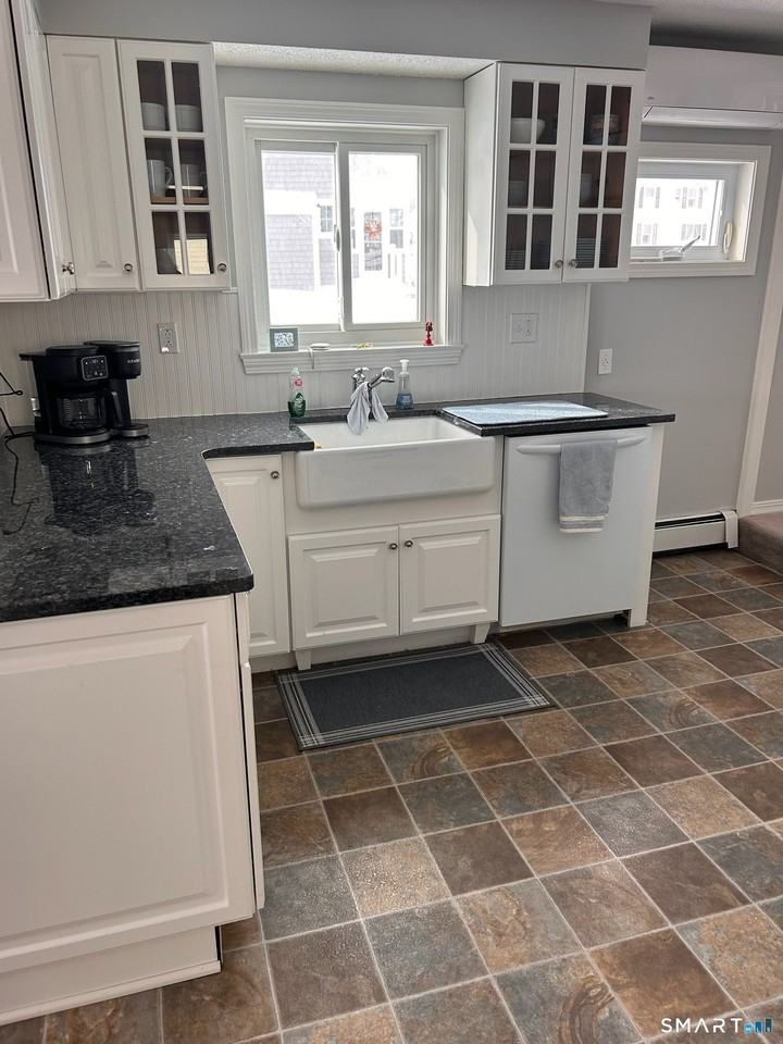 22 Indianola Rd - Photo 7 of 18