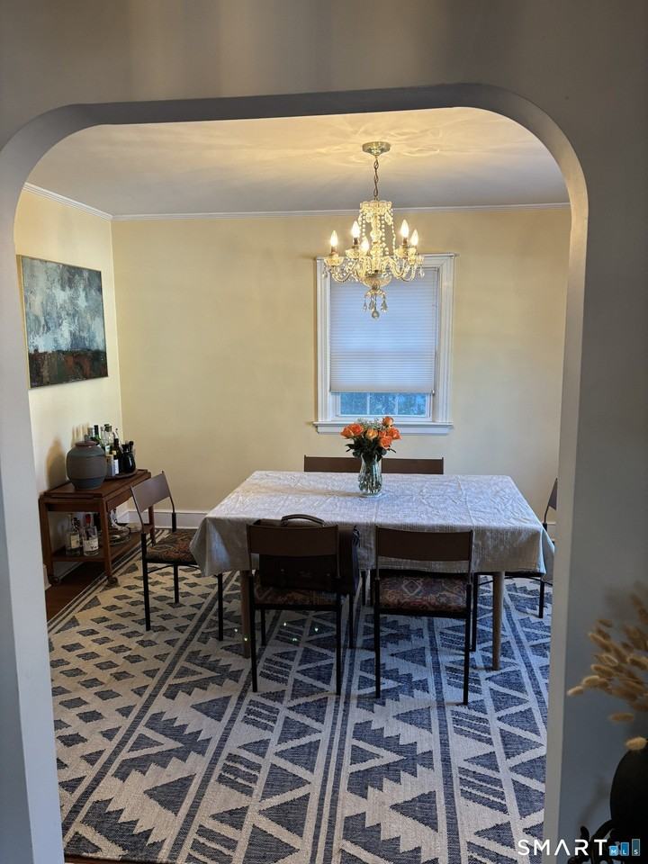 150 Thames St - Photo 5 of 21