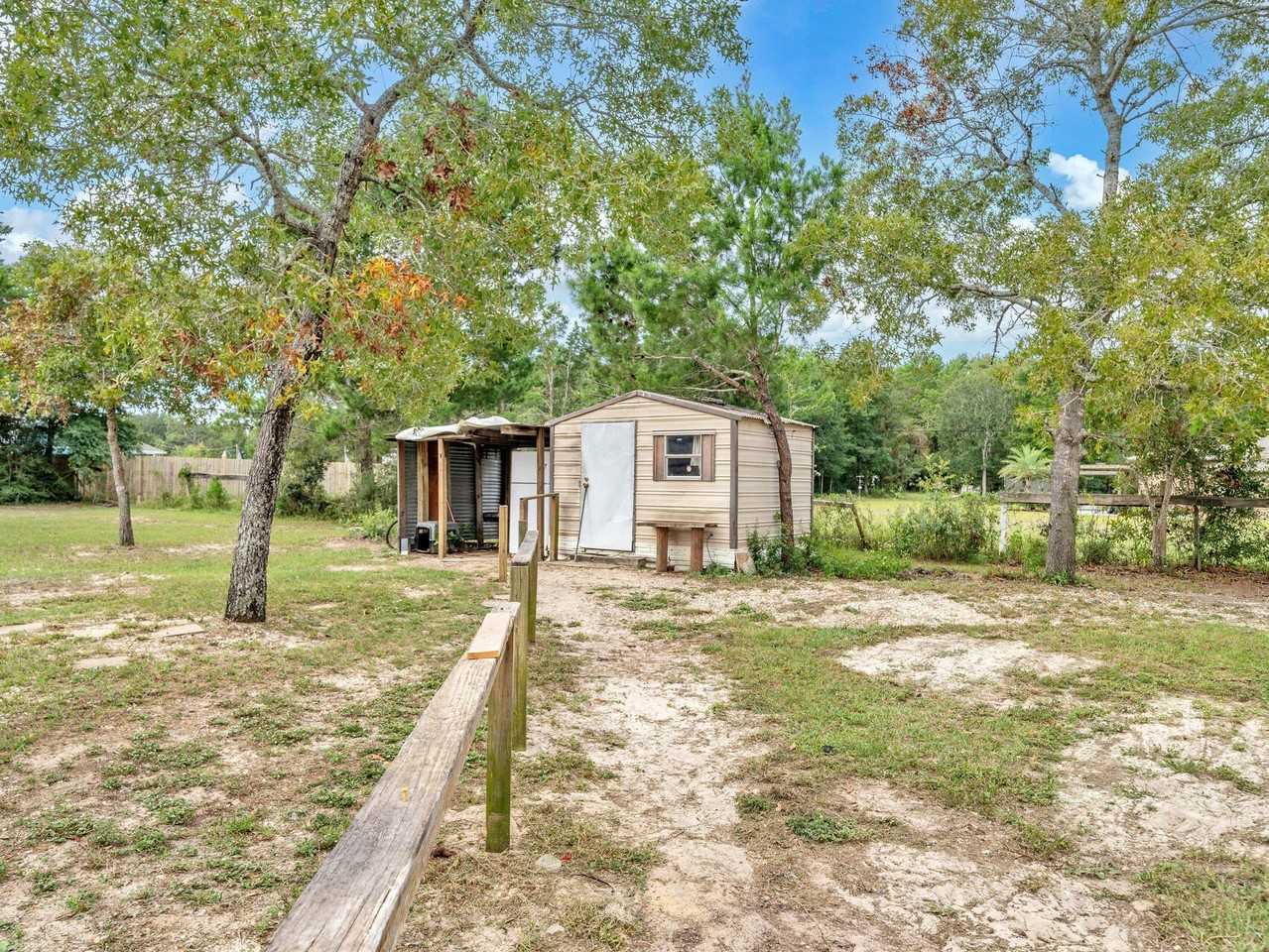 8377 Segura St - Photo 2 of 31