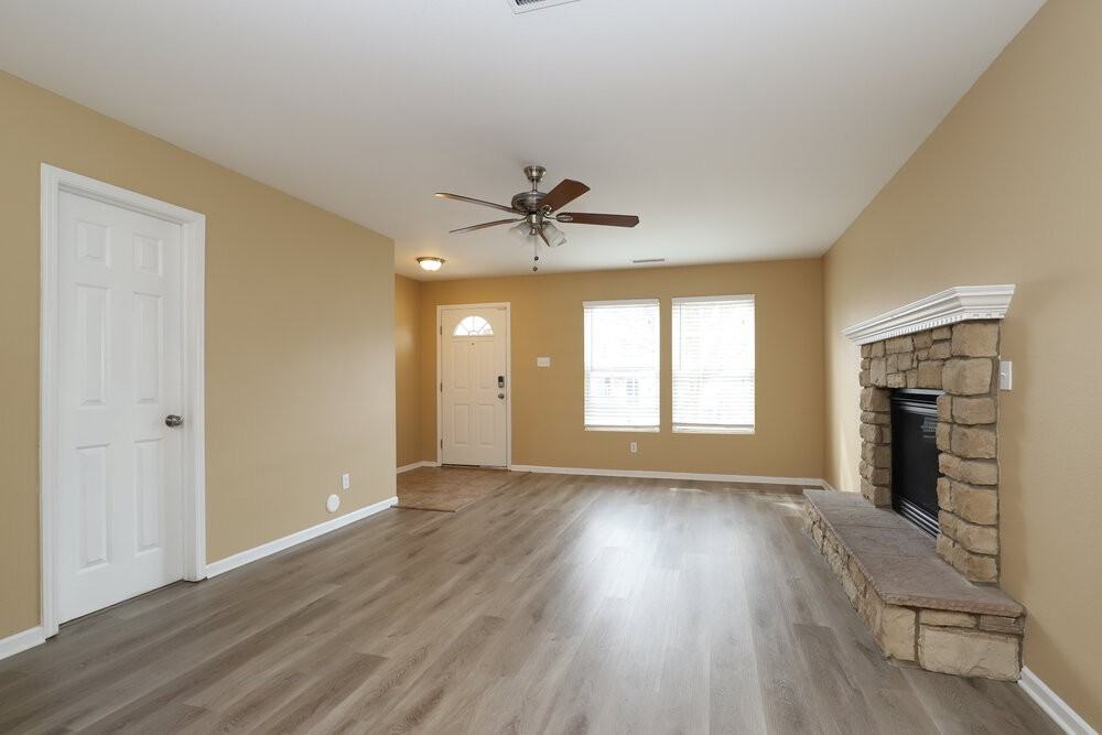 4169 Salem Springs Ct - Photo 5 of 17