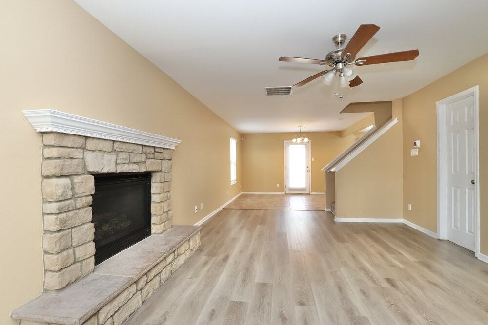 4169 Salem Springs Ct - Photo 7 of 17