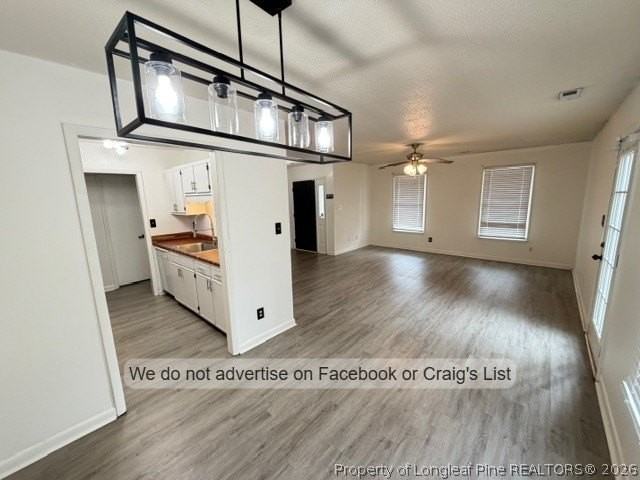 209 Eppingdale Dr - Photo 3 of 12