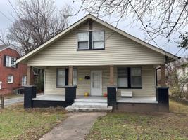 featured image of 804 Holloway St #1