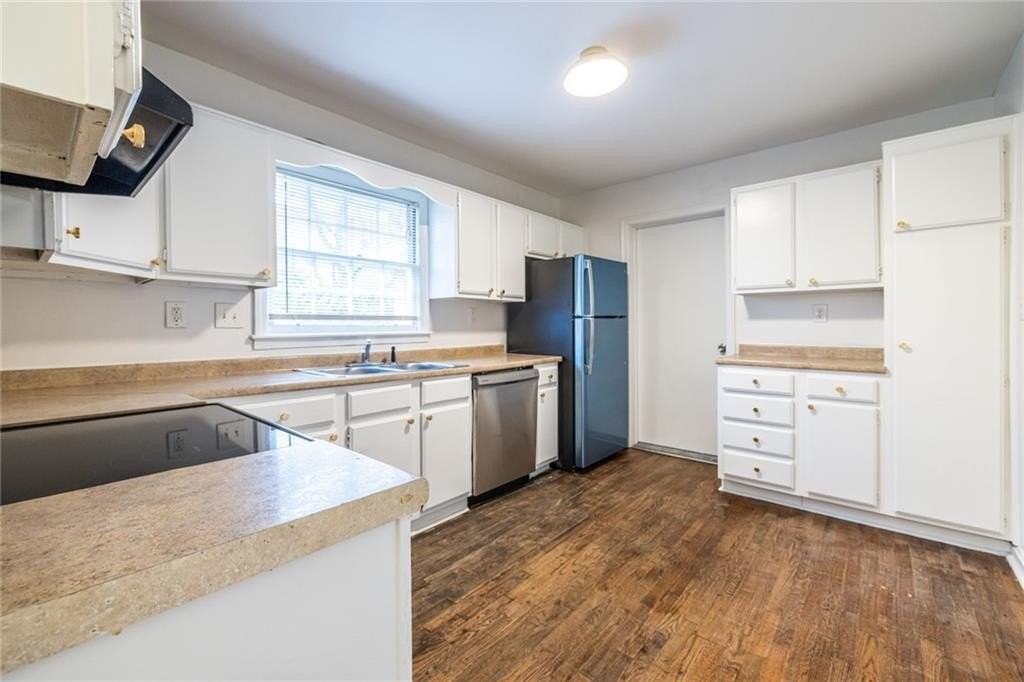 2986 Belvedere Ln - Photo 5 of 18