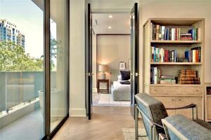 featured image of 2575 Peachtree Rd Ne Apt 7g